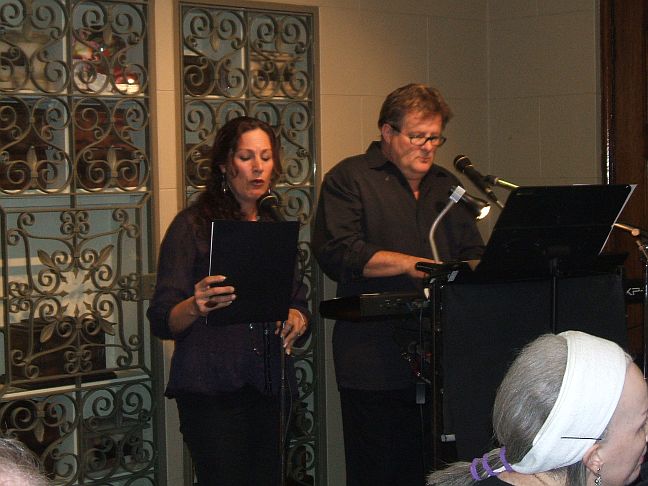 disfuneralbeautifulsingers.jpg