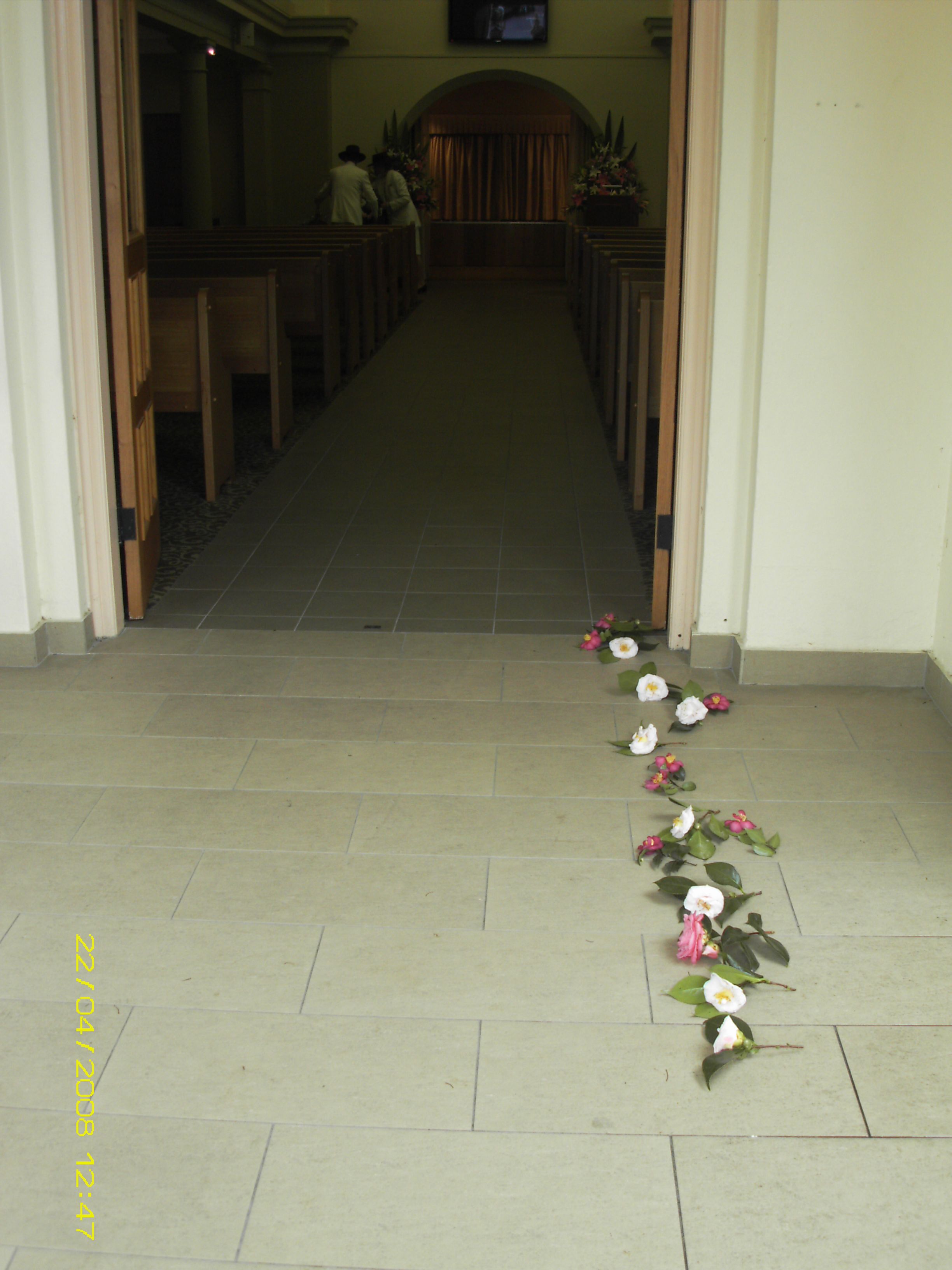 disfuneralflowers.jpg